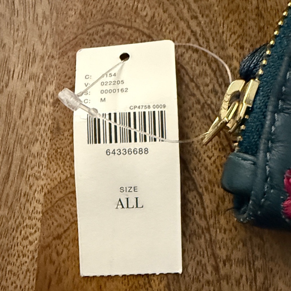 NWT Anthropologie x Anna Harlow Russo Floral Embroidered “M” Clutch with Tassel - Picture 4 of 7
